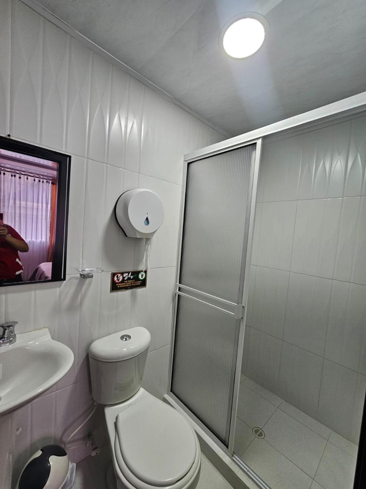 Hotel Big Ben Malaga Santander Екстериор снимка